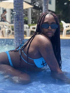 zendaya_wilson Where water caresses my my pretty brunette skin Pic 8