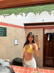 lunaluxury22 Yellow mood 💛 圖片 3