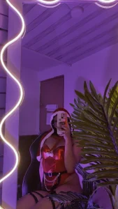 PEACHY_TAY 🎄💖 Foto