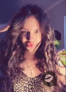 MeggyCartie Public  3টি ছবি