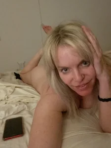 LadyMissNipsnLips Back online with you all tomorrow, miss you xxxx Immagine  3