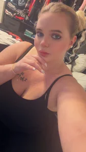 Princessamara420's XXX Nude Photo 2