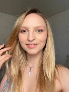 Me od marylunamay  2 snímek