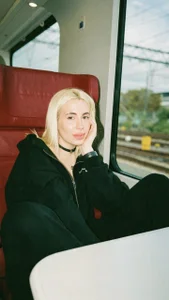 kara_7Public Bild