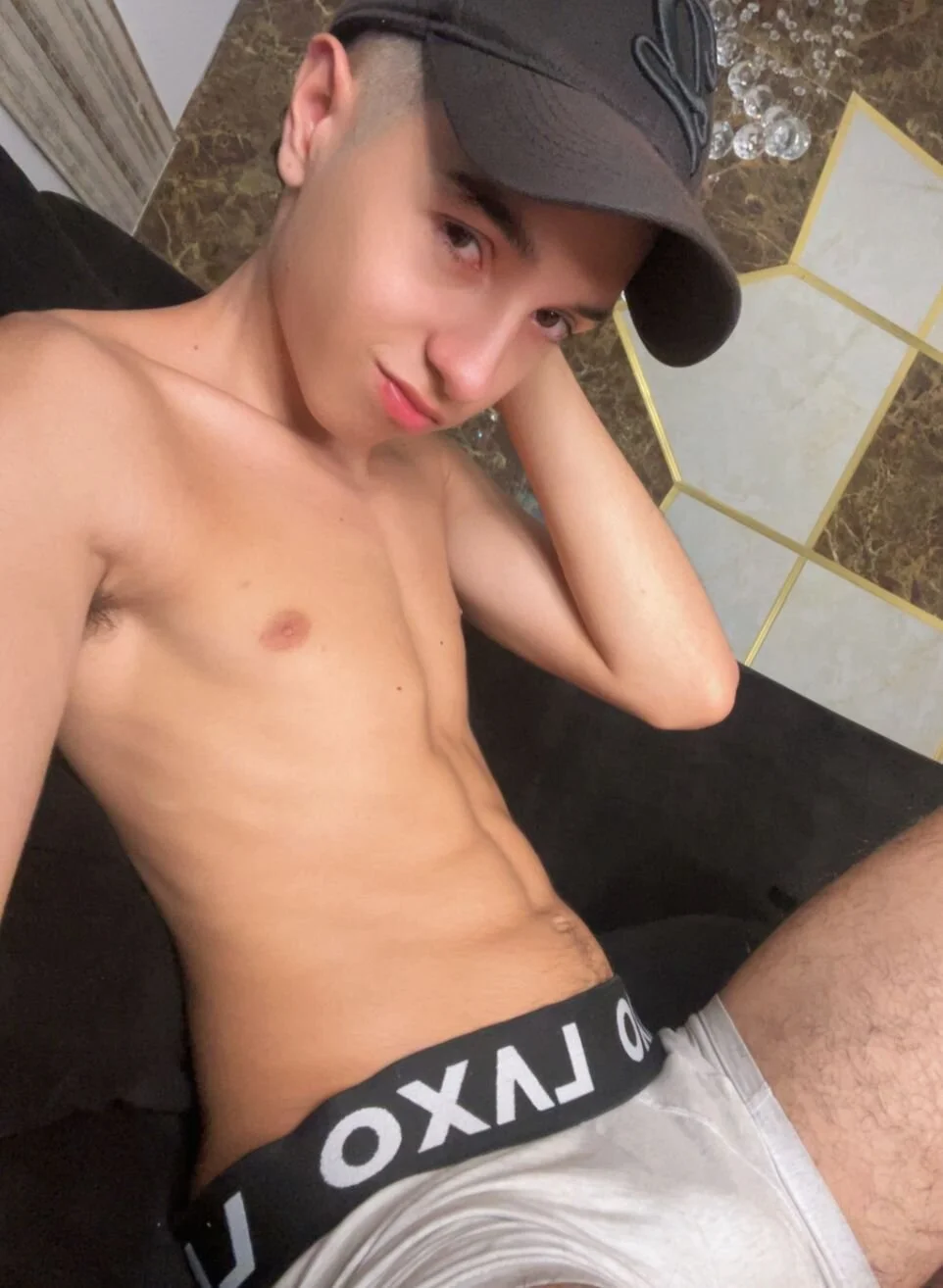 Dallen_Grant Trendaava kuva 8793