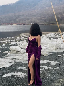 Desi-Rani_ Public slika
