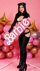 JESYSOZ23_ BARBIE DARK Pic 2