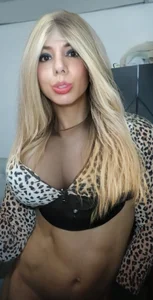 DanielaMuscleTS sexy body Immagine 