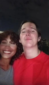 Ruby_and_Aaron Public slika 4