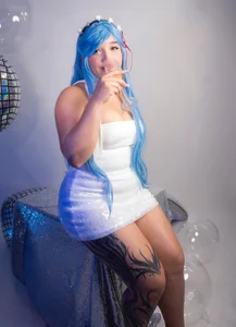 hinata_dolly Happy New Year 🪩🎆 Pic