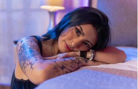 mia_devine_ Public Bilde 2