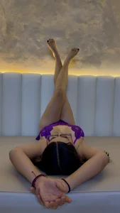 Amy_Estrellita Public Pic 3