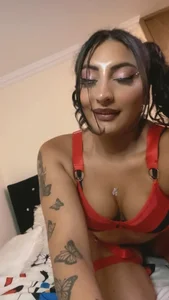 BriannaTS_and_David Red❤️ Pic 6