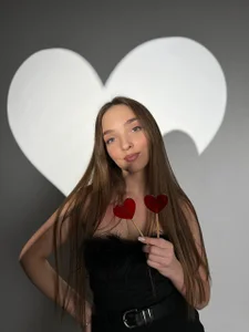 VirginieCruz Can I be your favorite Valentine? Immagine 