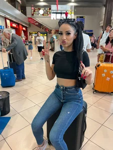 Anais_Bloom Holiday 2023 Kuva 2