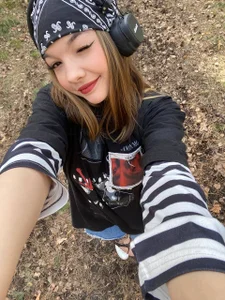 Forest vibe de VeronaAppleberry  Imagens