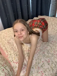 WeiSusi I was bored at home Bilde 6