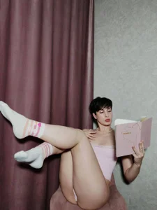 Adeline_Perle your pink dream Pic 4