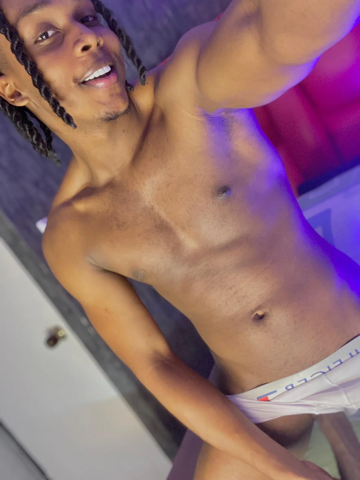 DominicSccott Trending Pic 7272