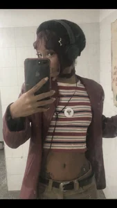 Zdjęcia Elaisaprincess Wanted to show u how I look outside here…: 