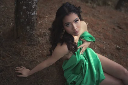 Maithe_Perroni ♥️ Gambar 3