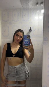 Emma__Carson 🖤👗 Pic