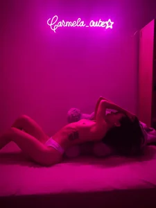 carmela_cute photoshoot in my room  7টি ছবি