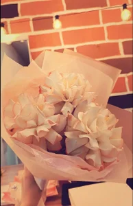 JulieDaniel Thank you very much for the flowers!💐 Immagine 