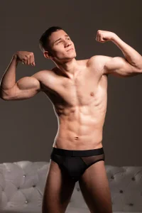 Thin_tommy11 me Immagine  2