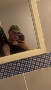 Ronnie153 Public slika 8