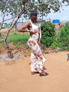 Blackberry305 Public  4টি ছবি