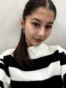 JasminKitany striped jasmine🖤🤍 Poză 2