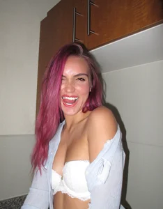 ShaniRea Public Pic 2