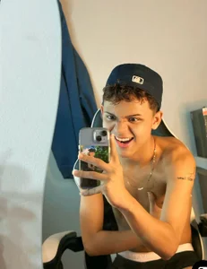 carlos_and_santy Carlos Foto 2