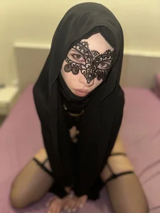 hidden_crazy_slut Public slika