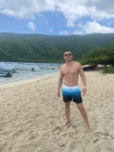 robert_poison1 Public Pic 5