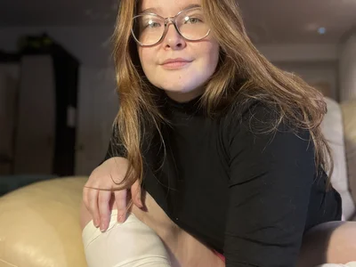 DebbieWoood Onchairfree รูป  4