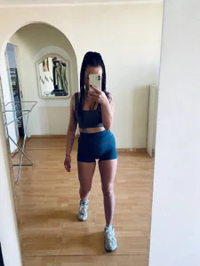 EvelynCharm_'s XXX Nude Photo 2
