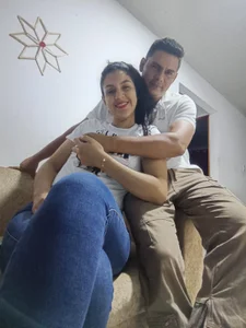 Public de Peter_and_kata_  4 Imagens