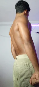 DO YOU LIKE MY BODY de _diegsz_  2 photos