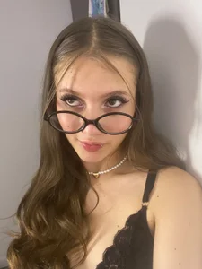 Fire_Fairy_ A little out of here Billede 2