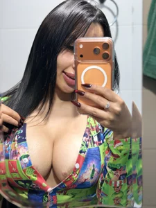 Anily_Lovely Happy New Year Pic