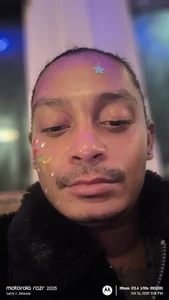 Public od Wide-eyedLight6  2 snímek