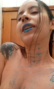 marthina_thompsson I am your canvas 🖌️ Bilde 3