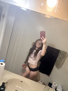 AnitnaDeep's XXX Nude Photo 4
