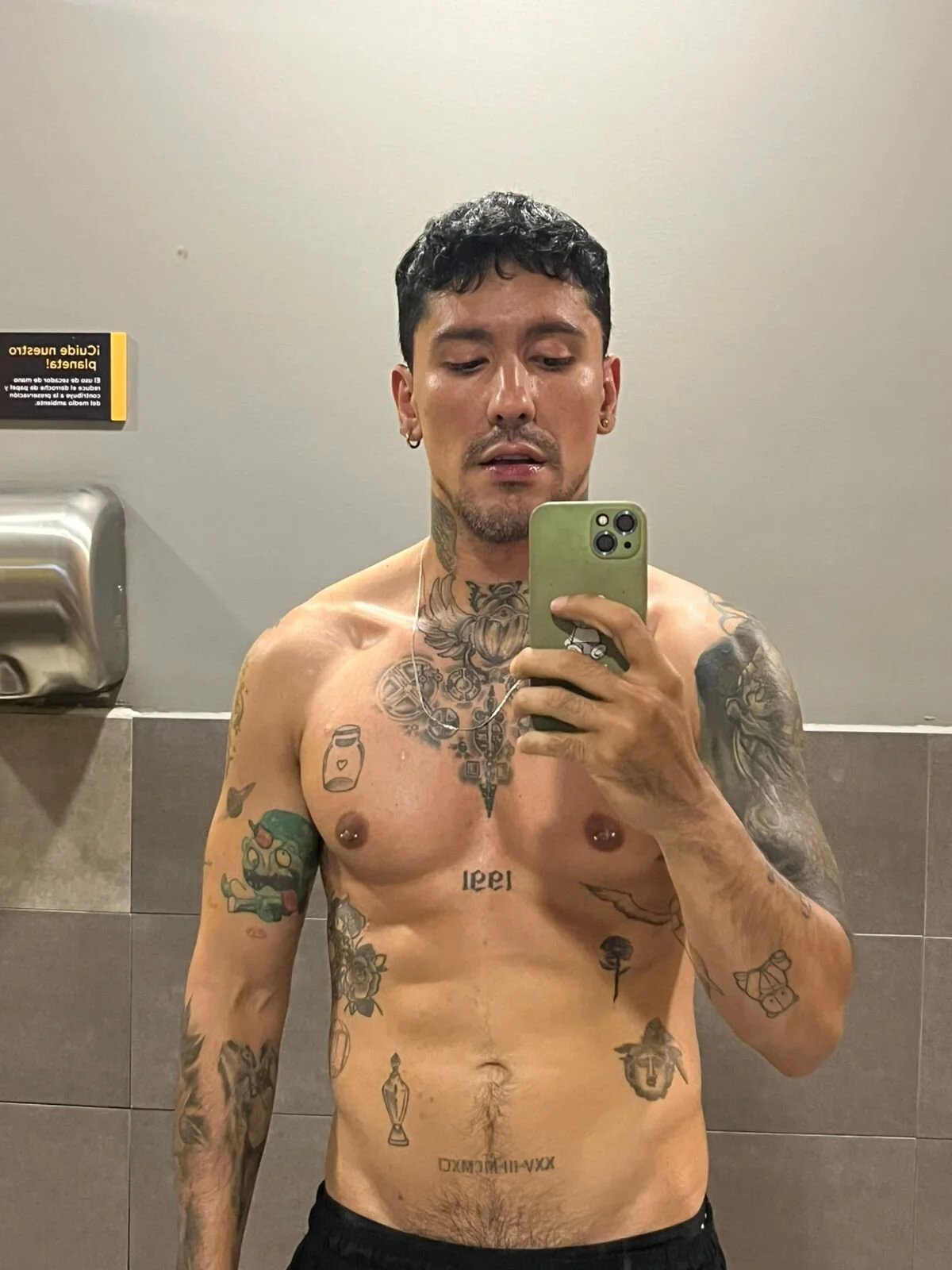 mister_eithan  3328. kiemelt képe