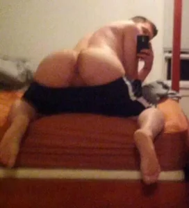 LARawAlways2ass Bild