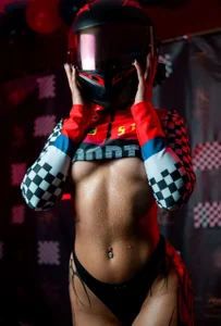 Nahialov Public Pic 4