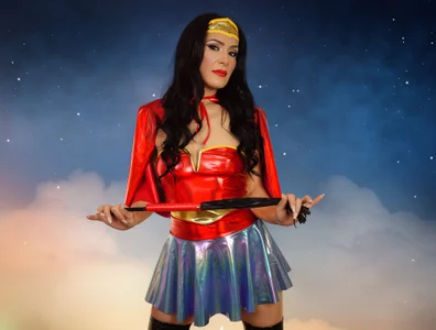 RaisaVawn SuperWomen Pic