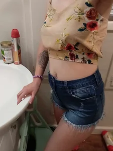 Miss_Love222 Public Pic 3